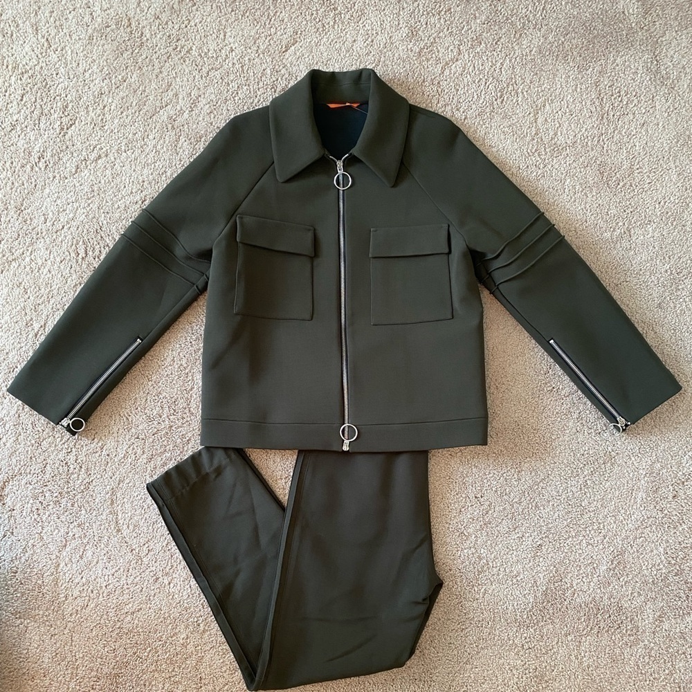 Smarteez- Olive Green Industrial Like Matching Set with Jacket and Jogger Pants - Picture 3 of 16